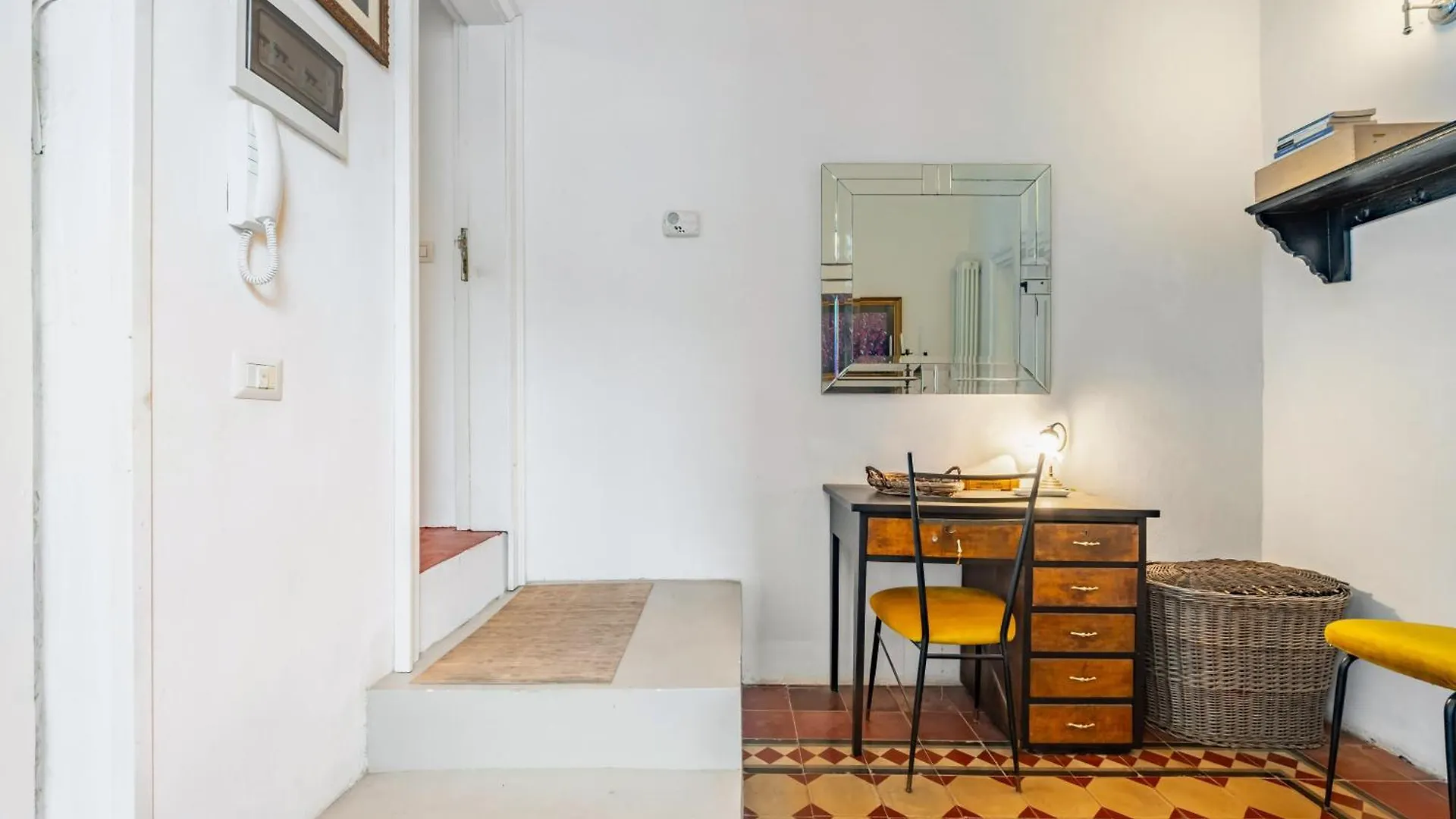 Elegant Apt Steps From Castello Ursino In Catania 0*,  Italy