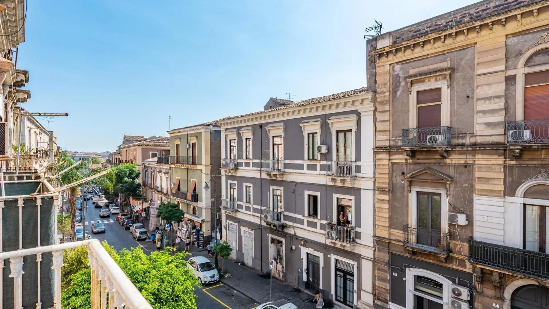 Apartment Elegant Apt Steps From Castello Ursino In Catania Italy